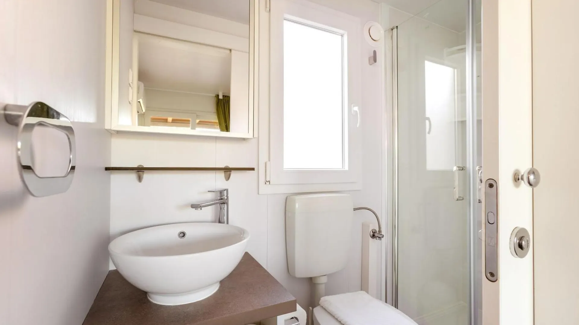 Eurocamp Mobile Homes At Campsite Ljutic 3*, Biograd Na Moru
